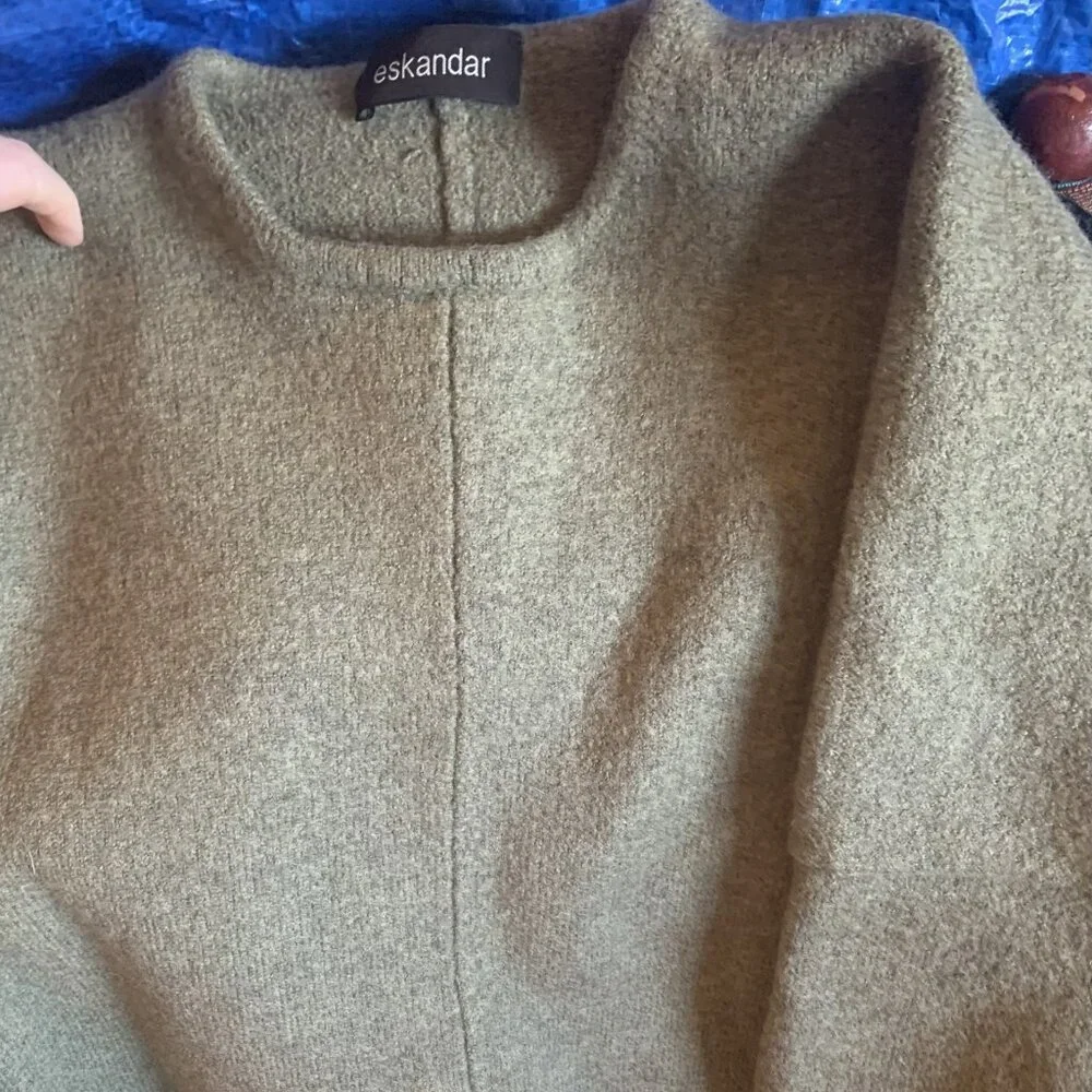 Green O/S Wool eskandar Crewneck Sweater with 3/4 sleeves - Picture 6 of 10